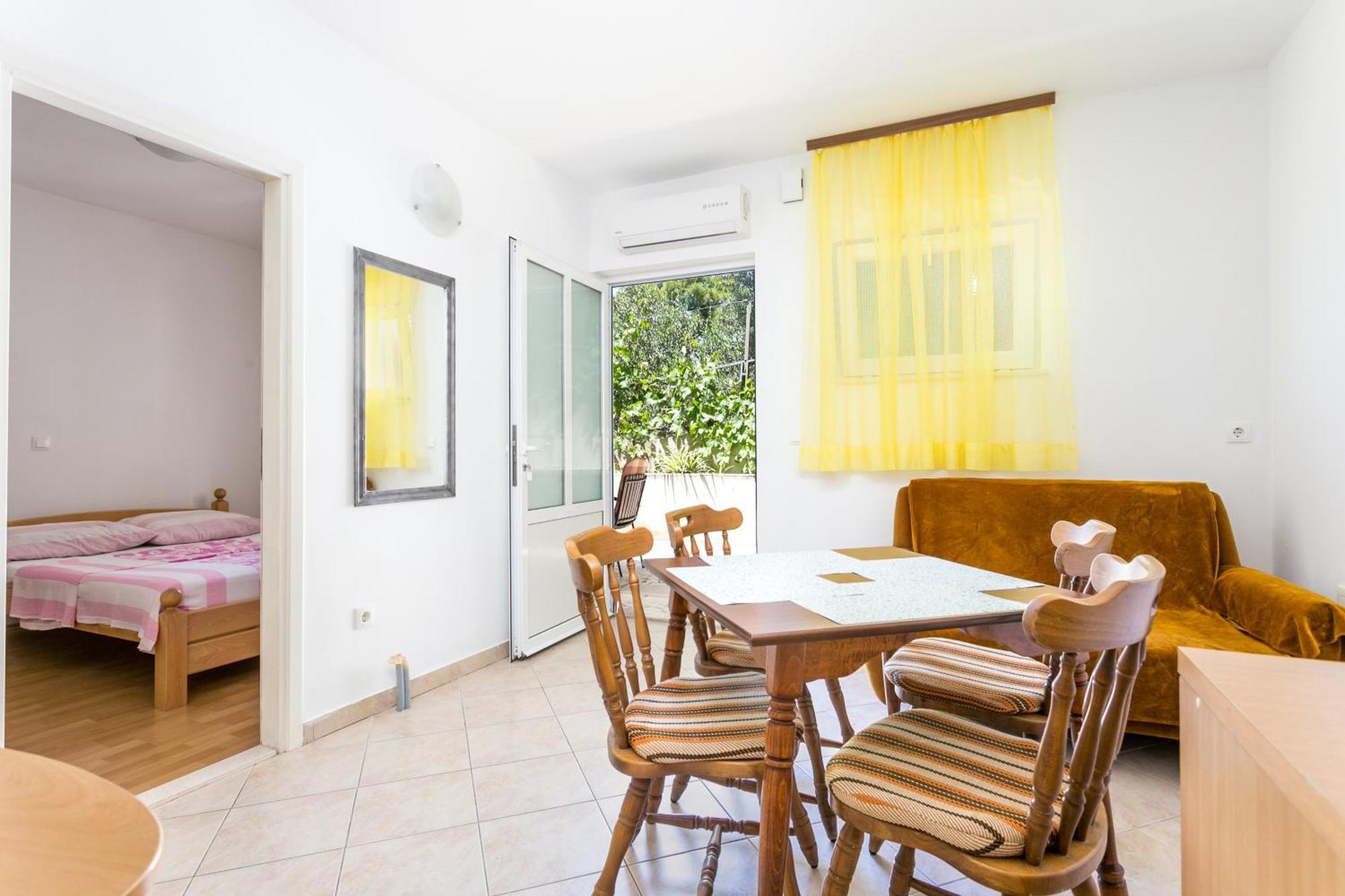 Apartments By The Sea Brela, Makarska - 18356 Cameră foto