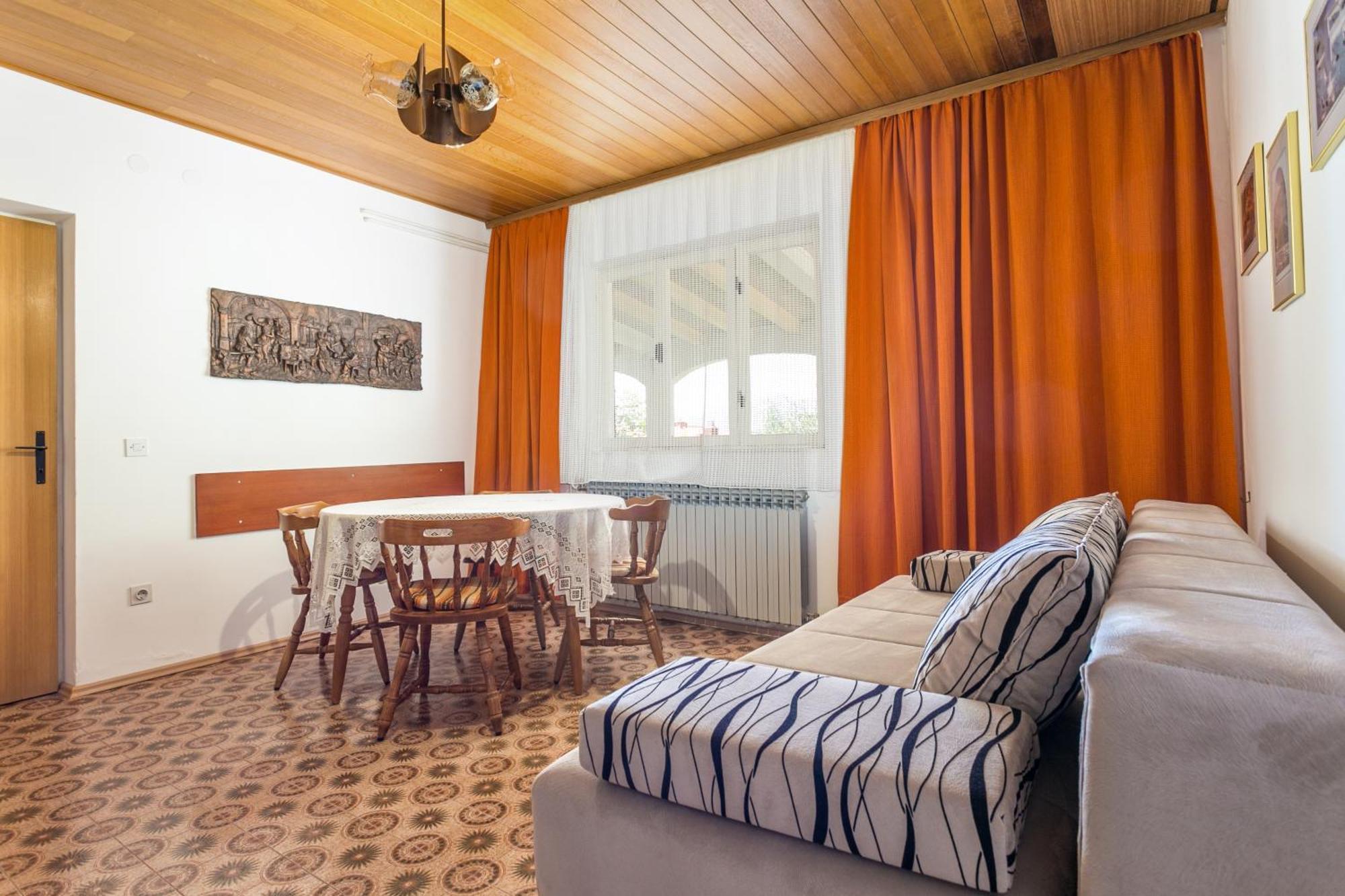 Apartments By The Sea Brela, Makarska - 18356 Cameră foto